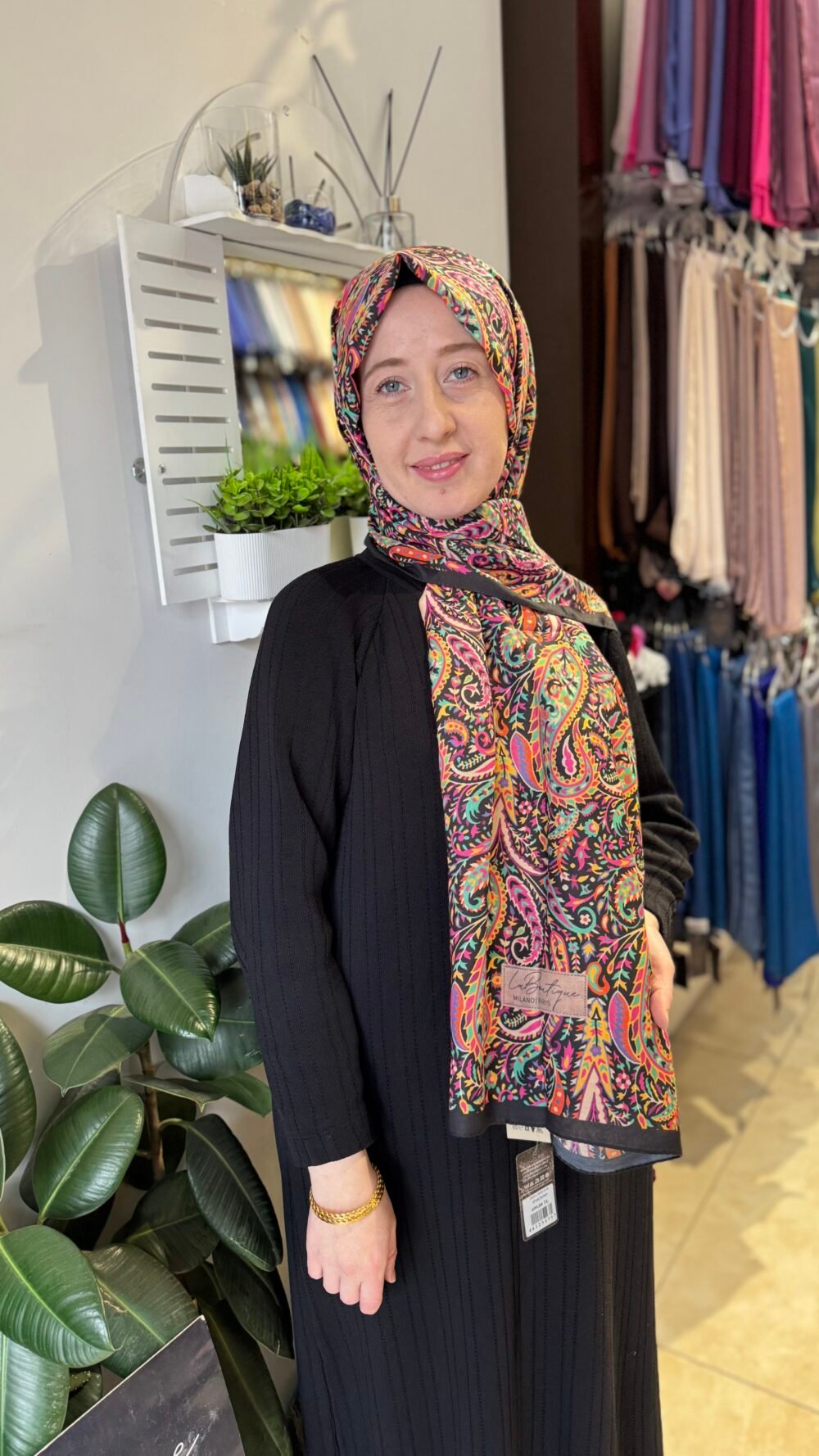 LA BOUTİQUE ÖZEL SERİ ŞAL