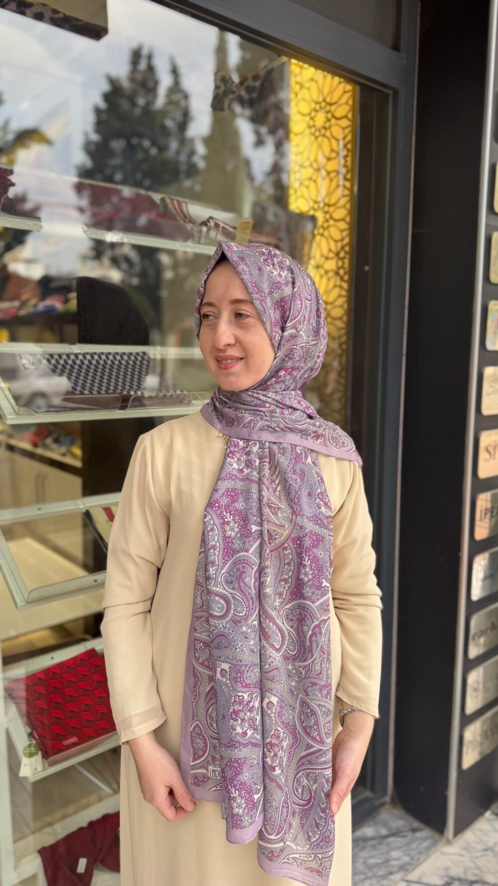 LADURE PAMUK ŞAL