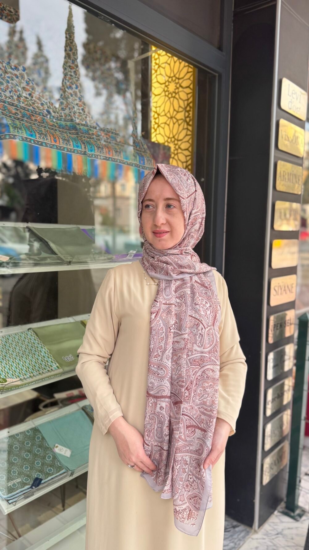 LADURE PAMUK ŞAL