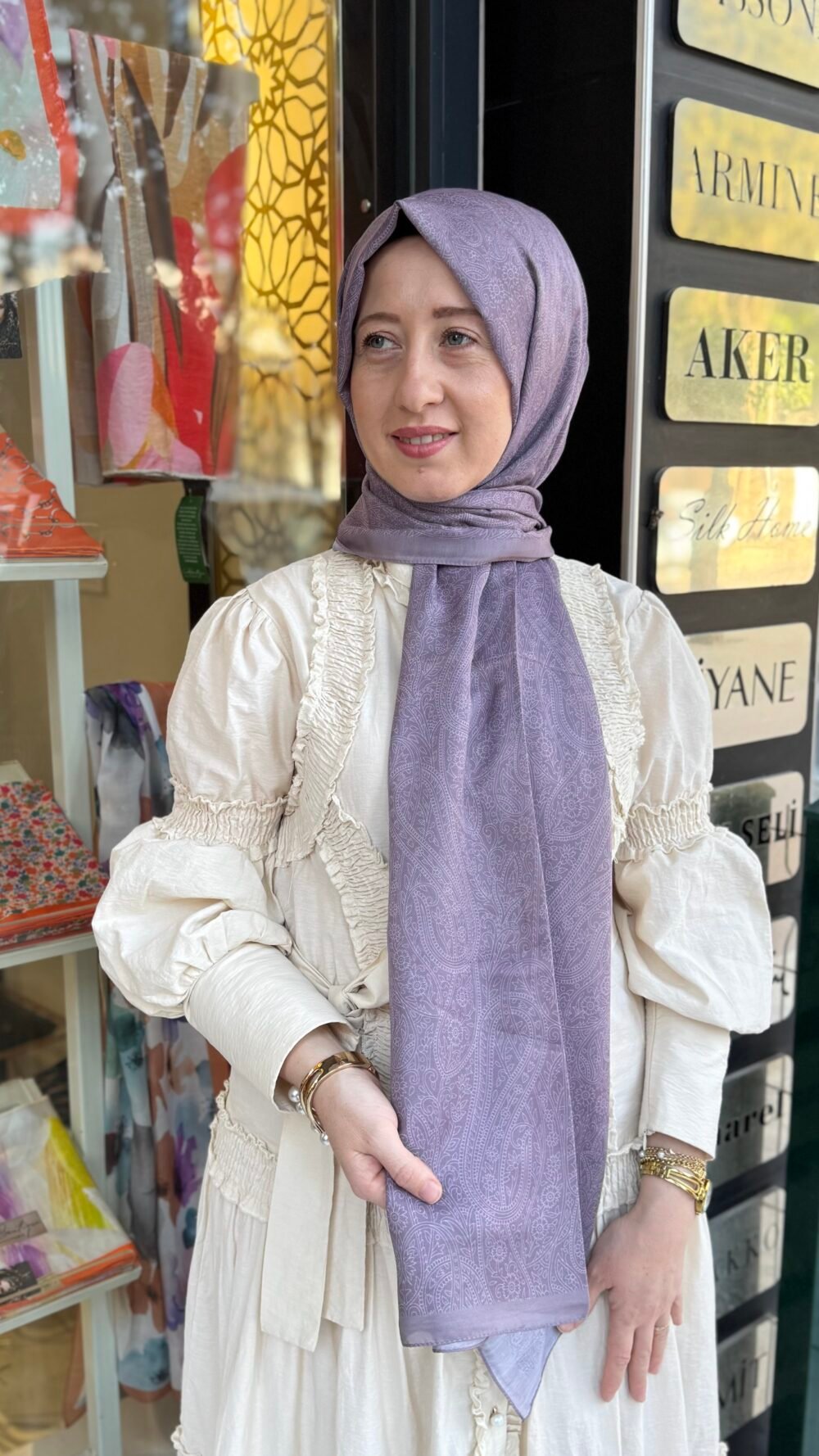SCARFE DESENLİ ŞAL - Görsel 2