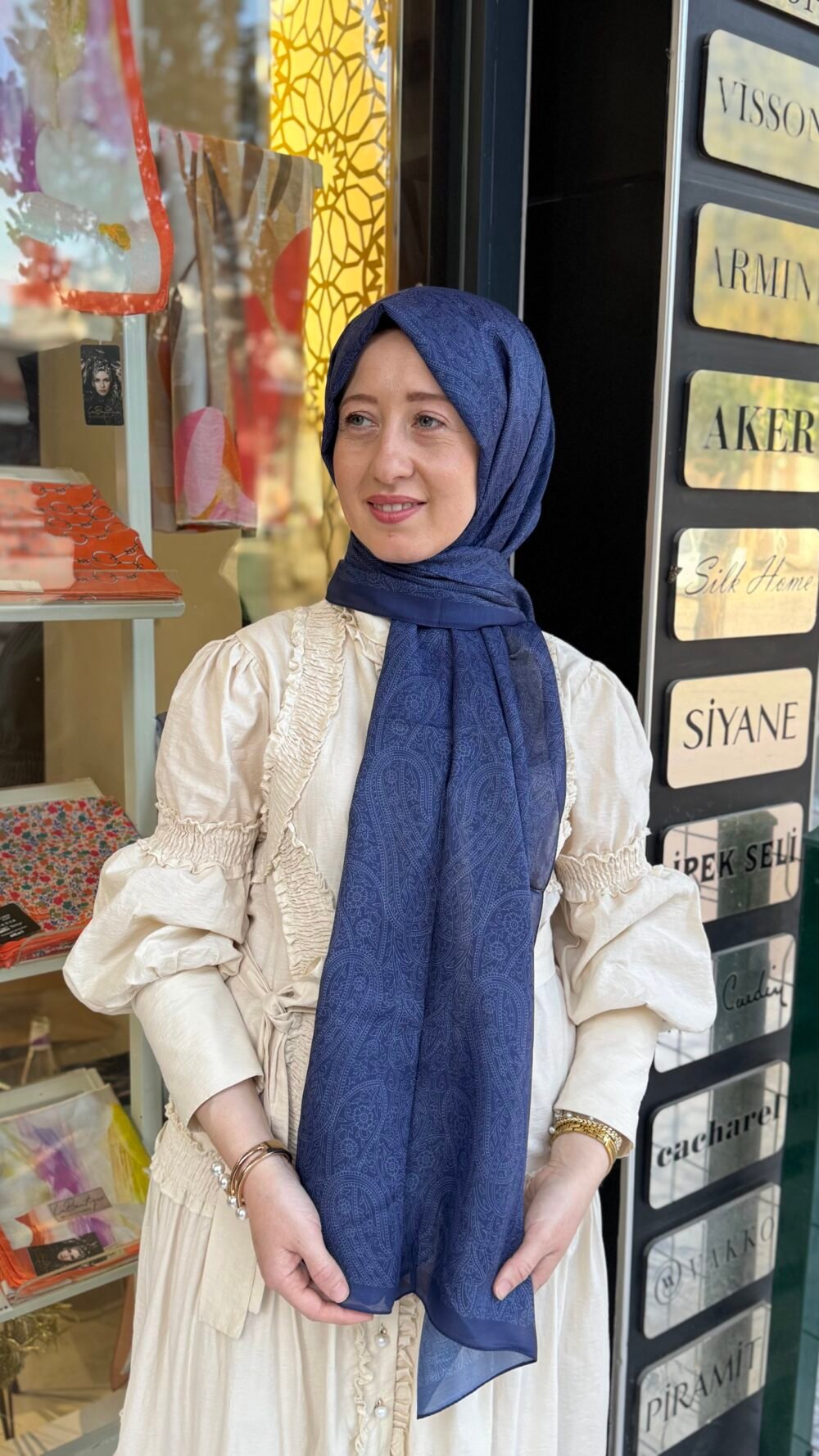 SCARFE DESENLİ ŞAL