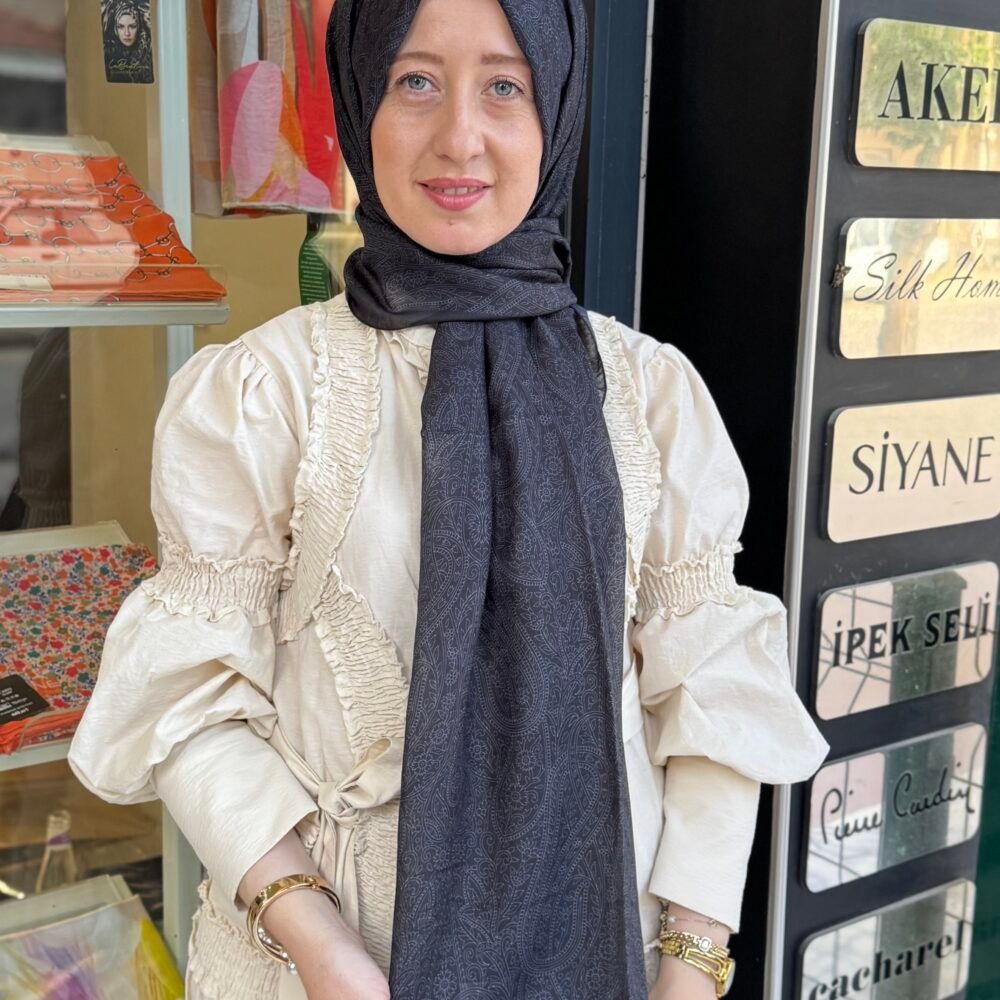 Shop Secondary Image