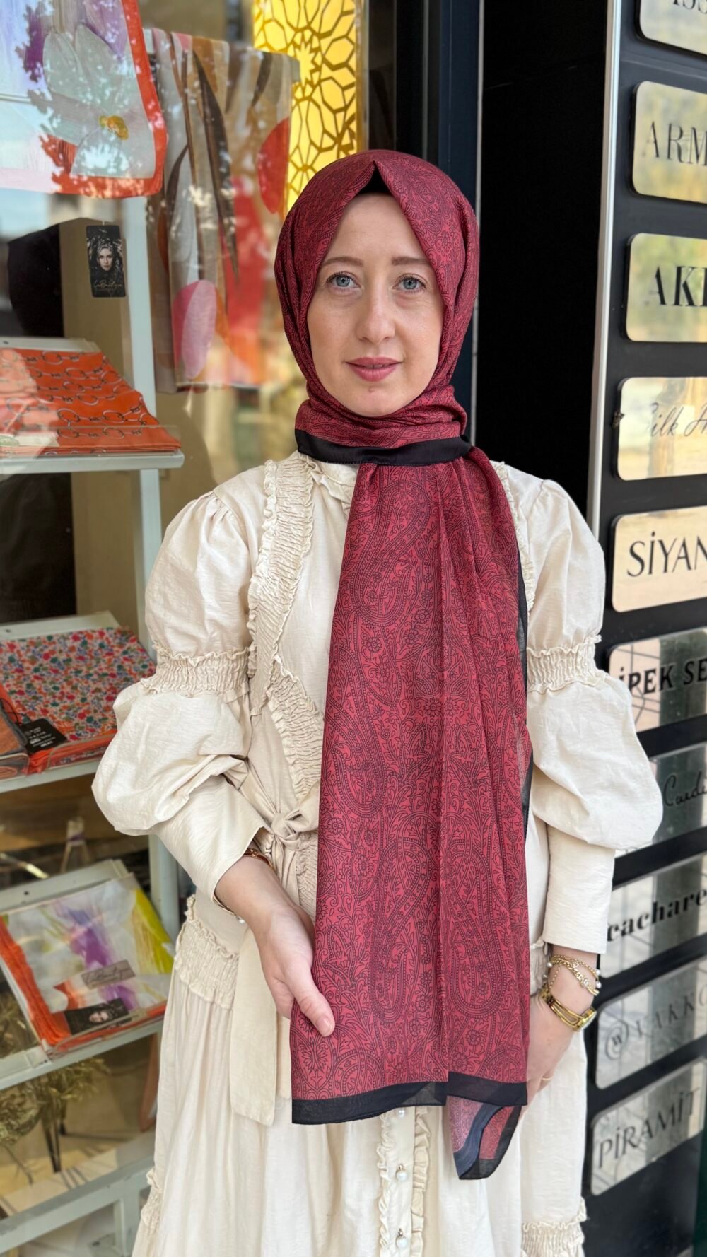 SCARFE DESENLİ ŞAL