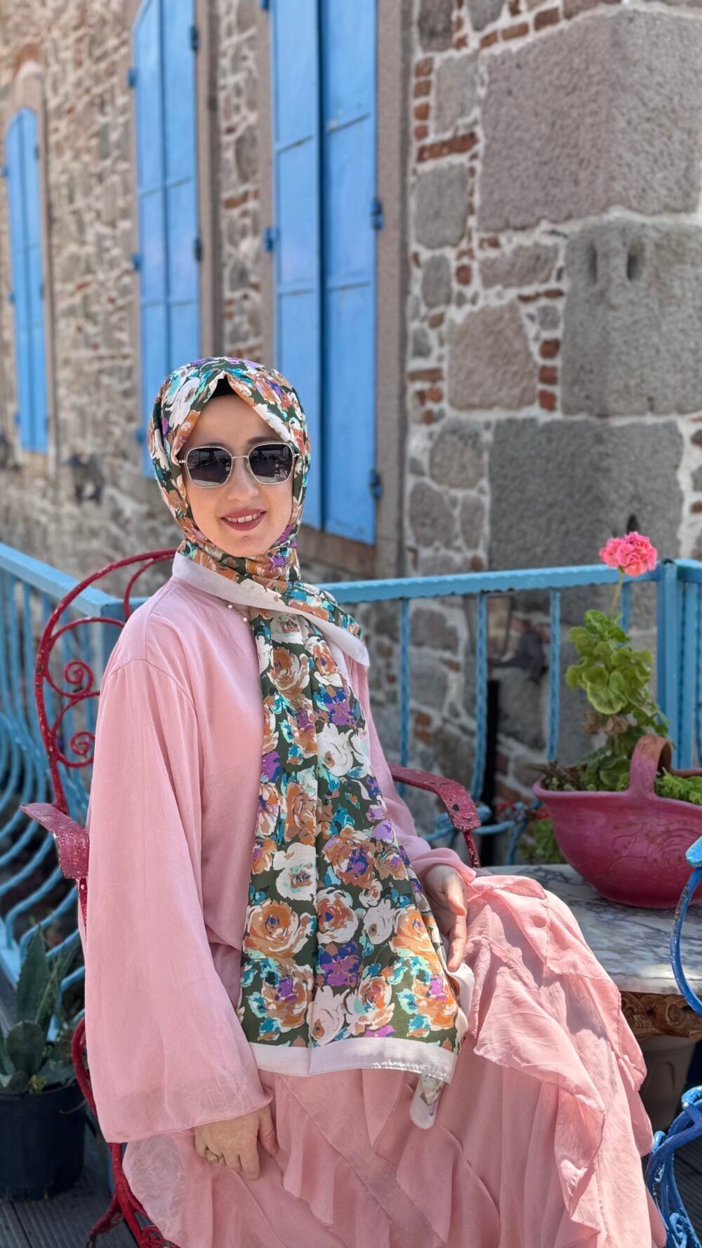 SCARFE DESENLİ ŞAL